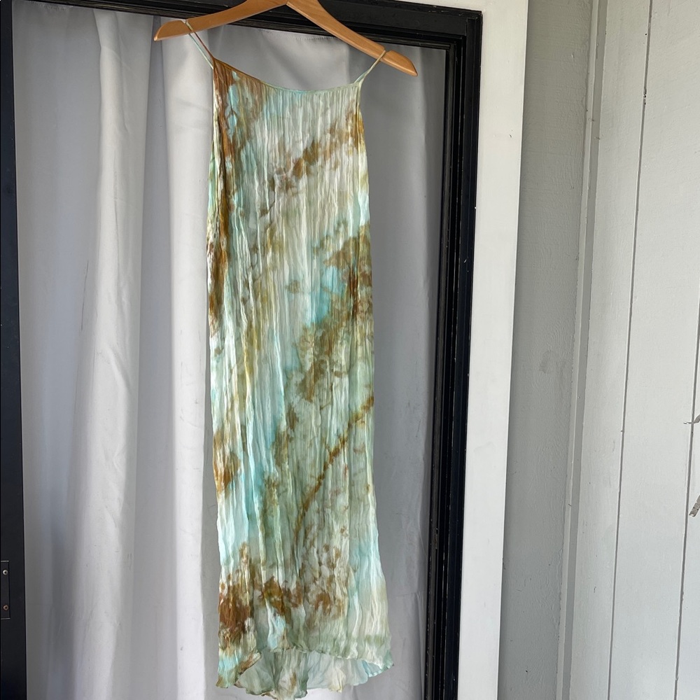 Sueno Crinkle Chiffon Dress - Picture 3 of 14